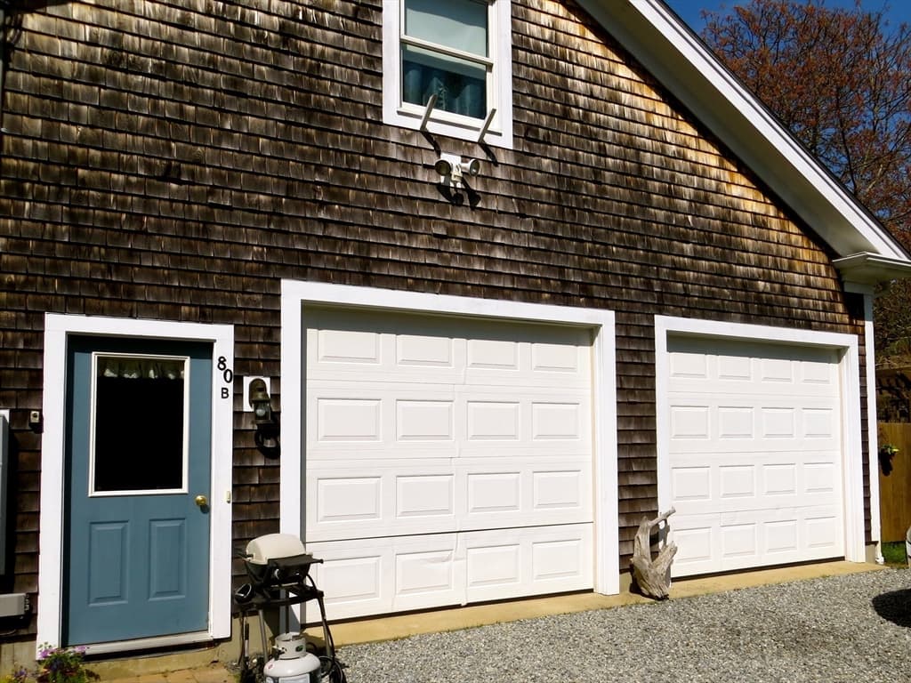 80 Milbrode Ave photo 5
