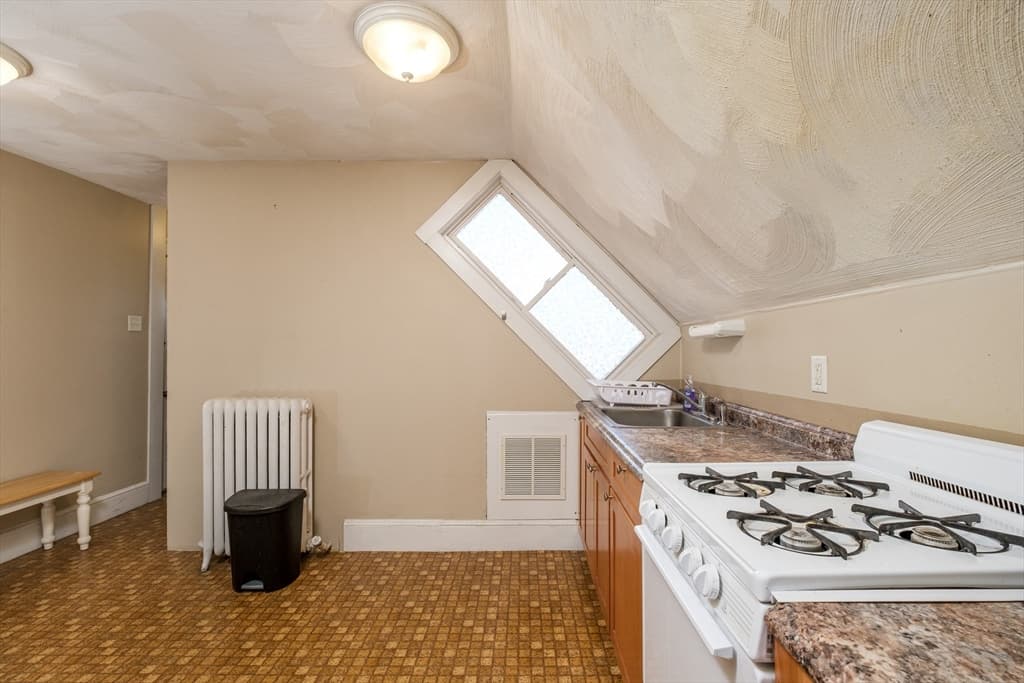 128 Walnut Street #3 photo 5