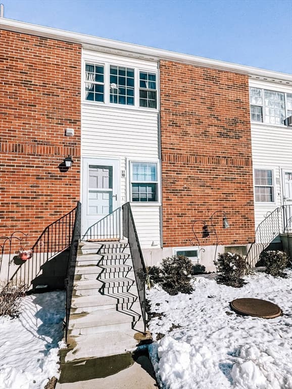 41 Foundry Street #11-10 photo 2