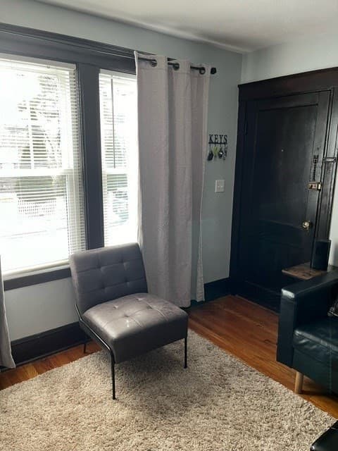 75 Sterling Street #A photo 4