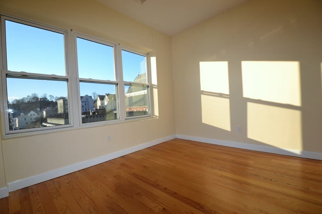 140 Union Street #406 photo 3