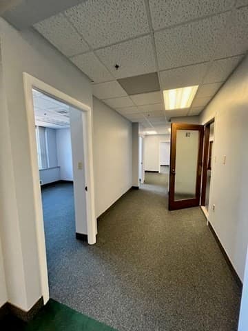 1391-1387 Main St #812 photo 5