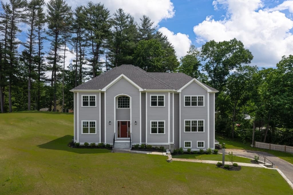 1 Woodcutter Rd