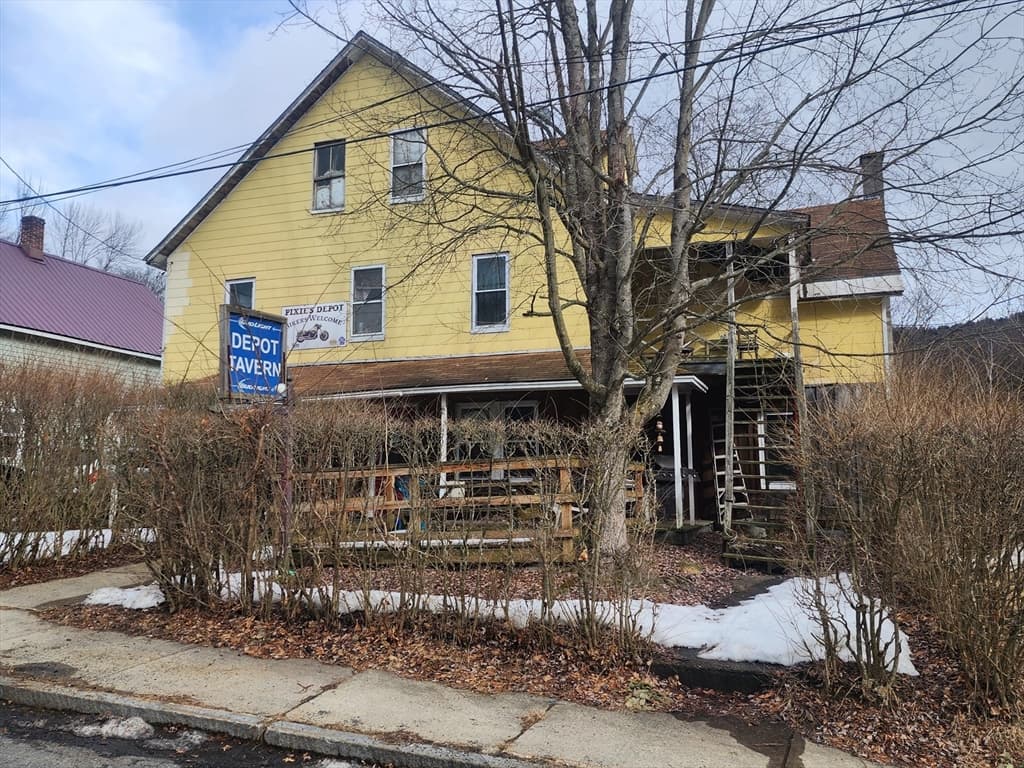 9 Depot St