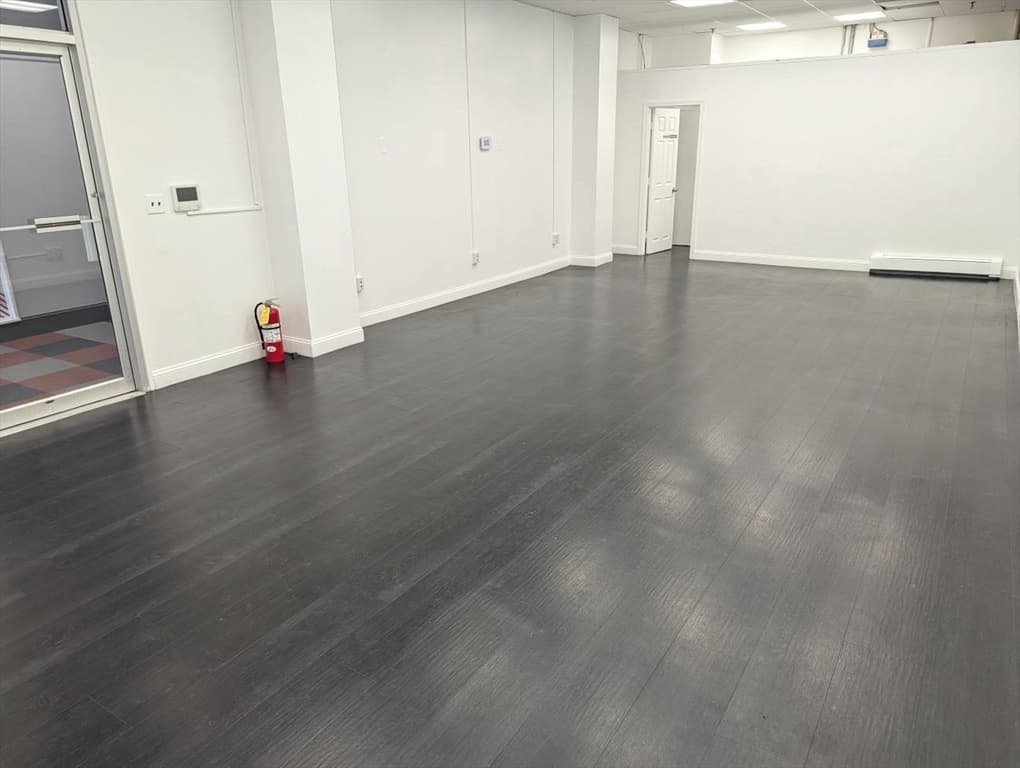 620 Massachusetts Ave #2 photo 2