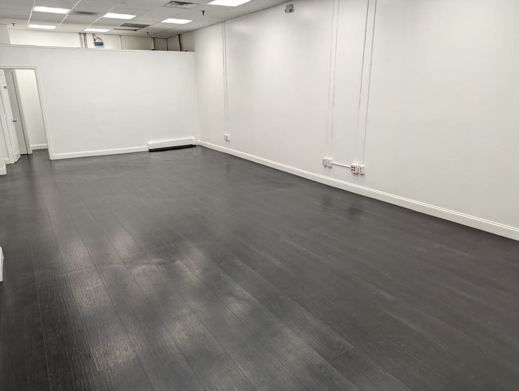 620 Massachusetts Ave #2 photo 3