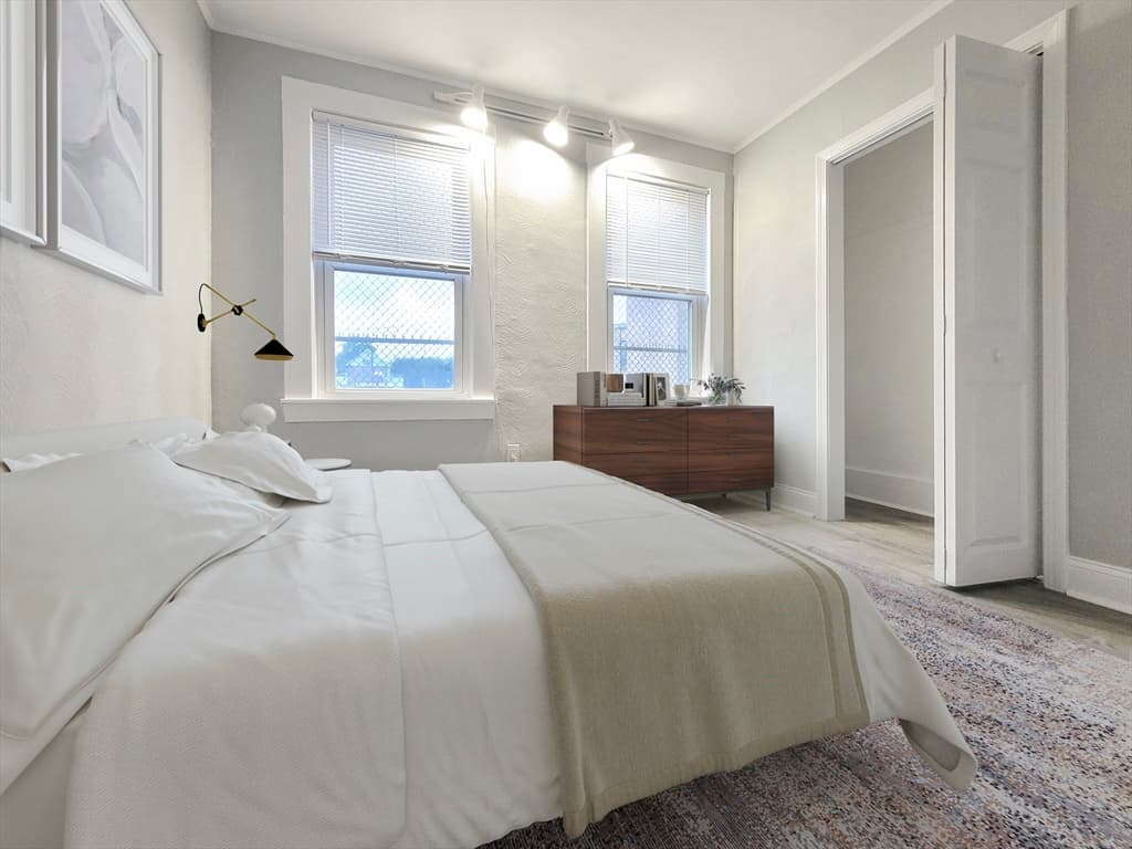 24 Gladstone Street #1 photo 4