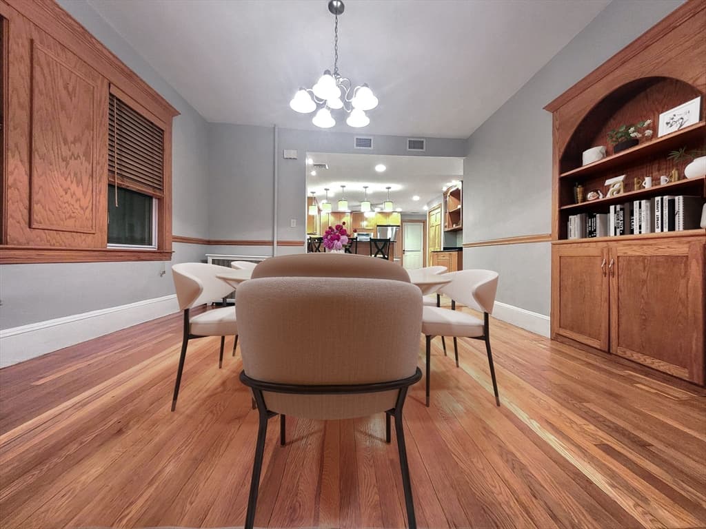 26 Gladstone Street #1 photo 3
