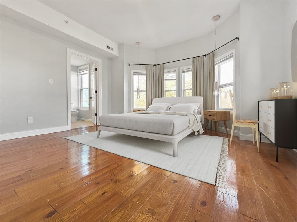 28 Arcadia Street #2L
