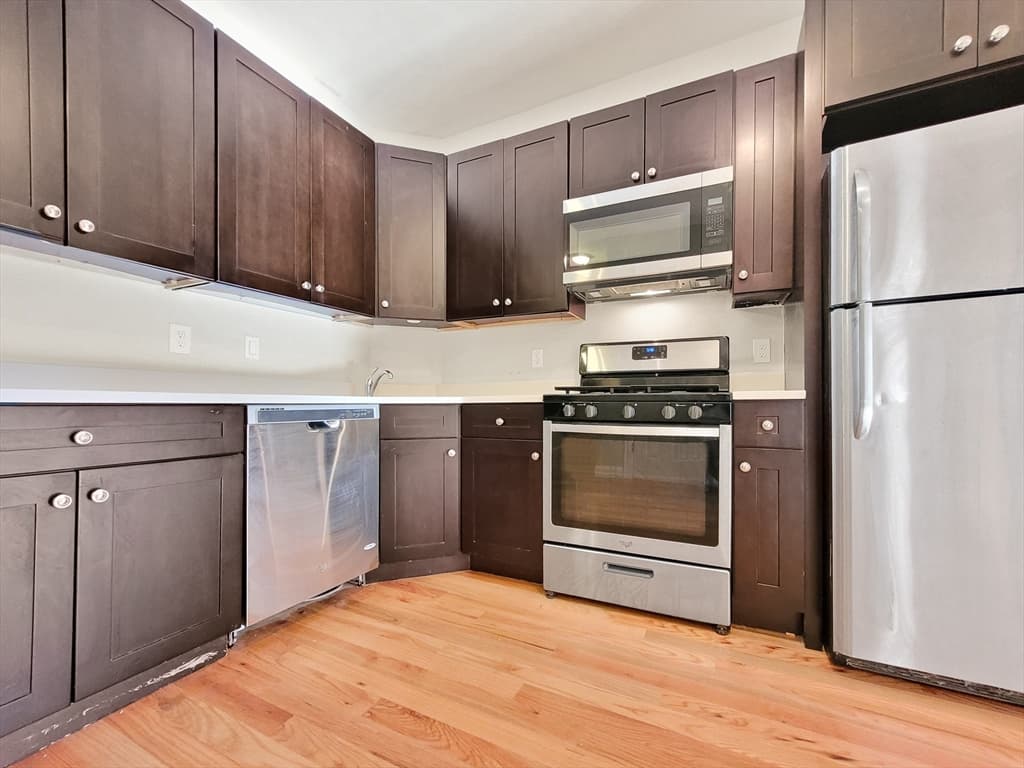 28 Arcadia Street #2L photo 5
