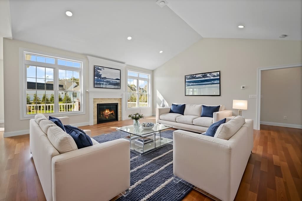 Lot 68 Shagbark photo 3