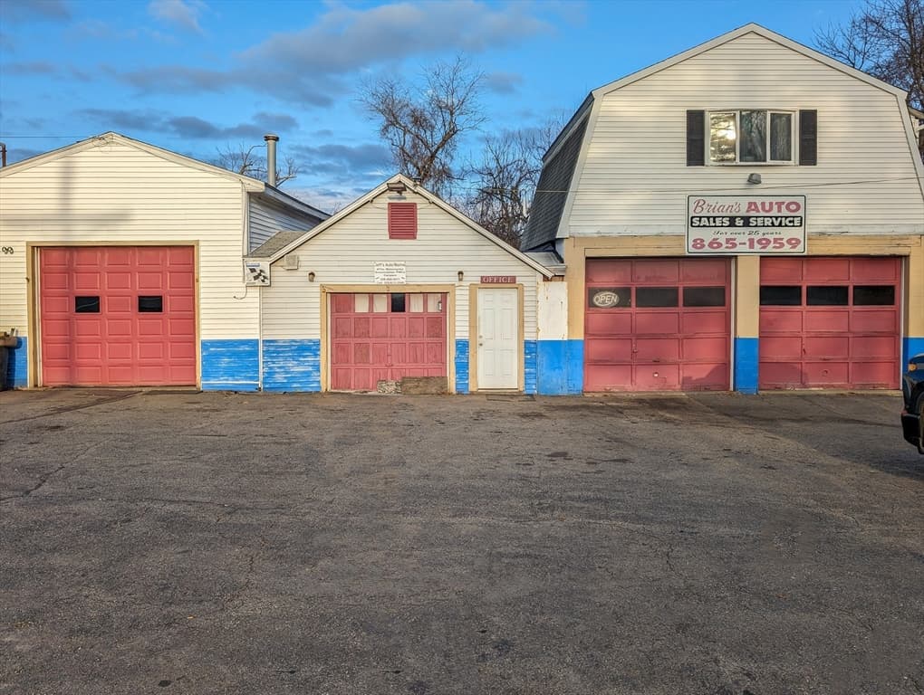 99 Worcester Providence Tpke