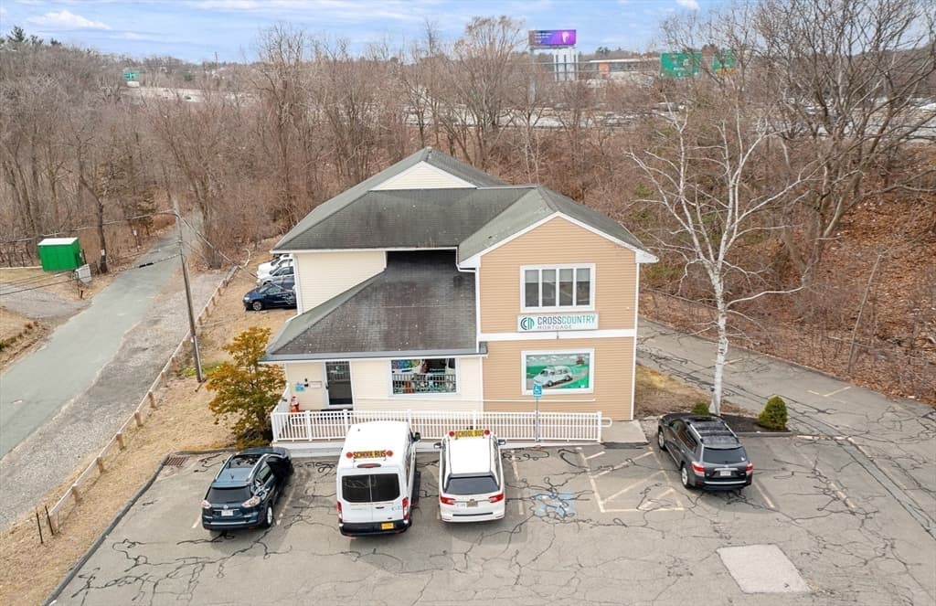 532 Lowell St photo 3