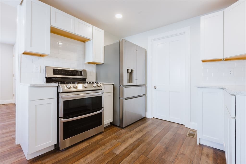 104 Eden Glen photo 2