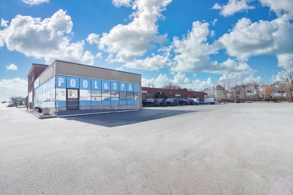 601 South Union Street #2
