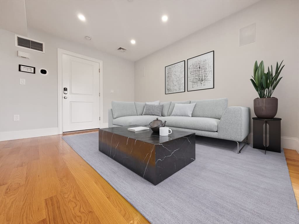 127 Shirley #1 photo 3