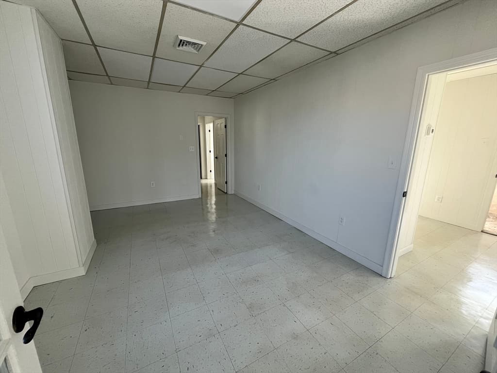 154 Central Street photo 3