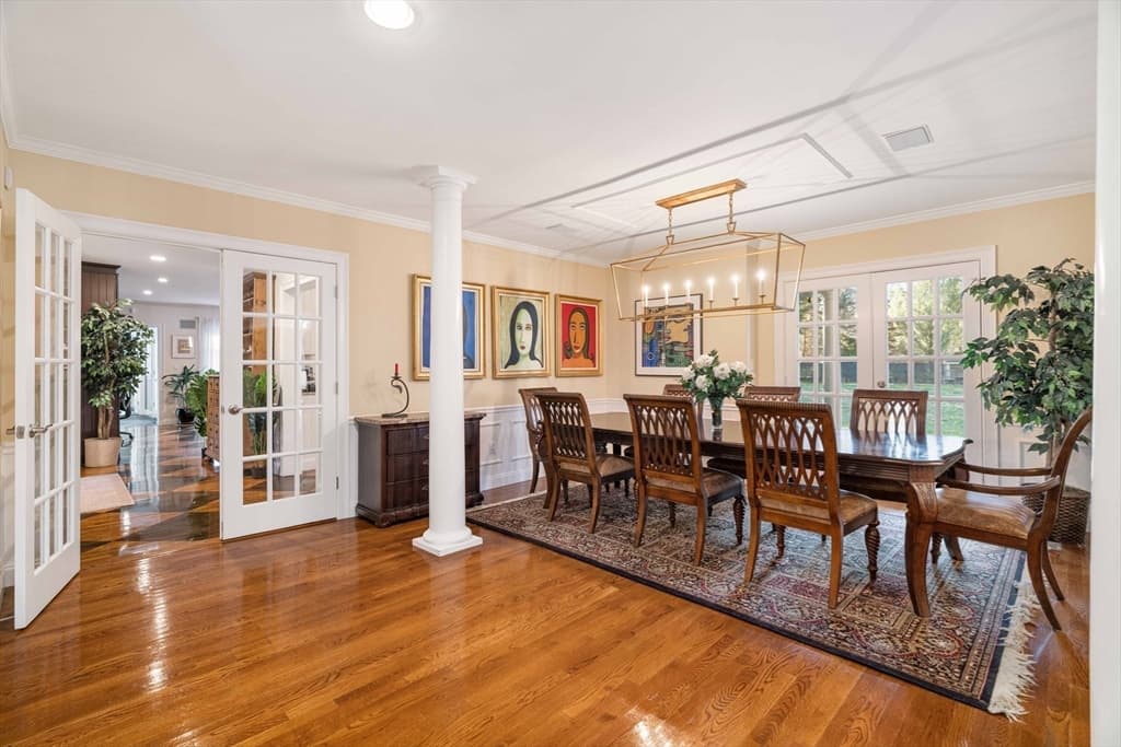 46 Woodman Road photo 4