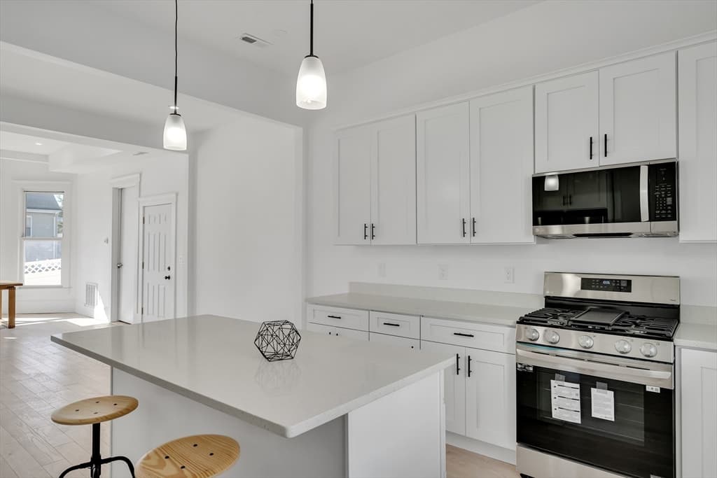90 Clark Ave #1 photo 2