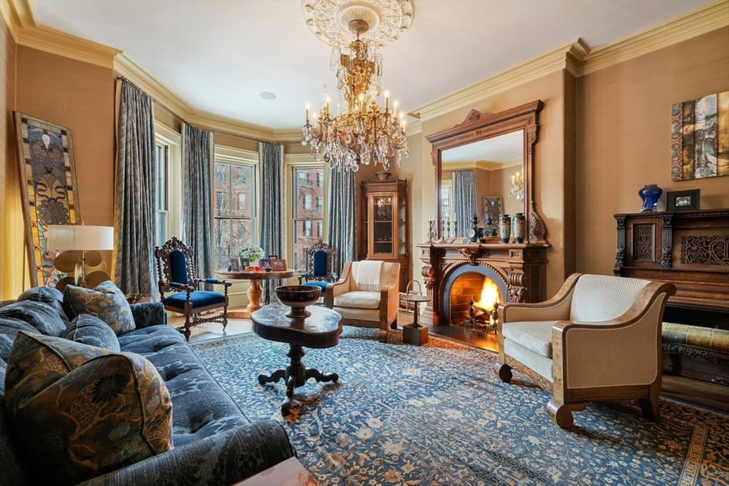 381 Beacon Street