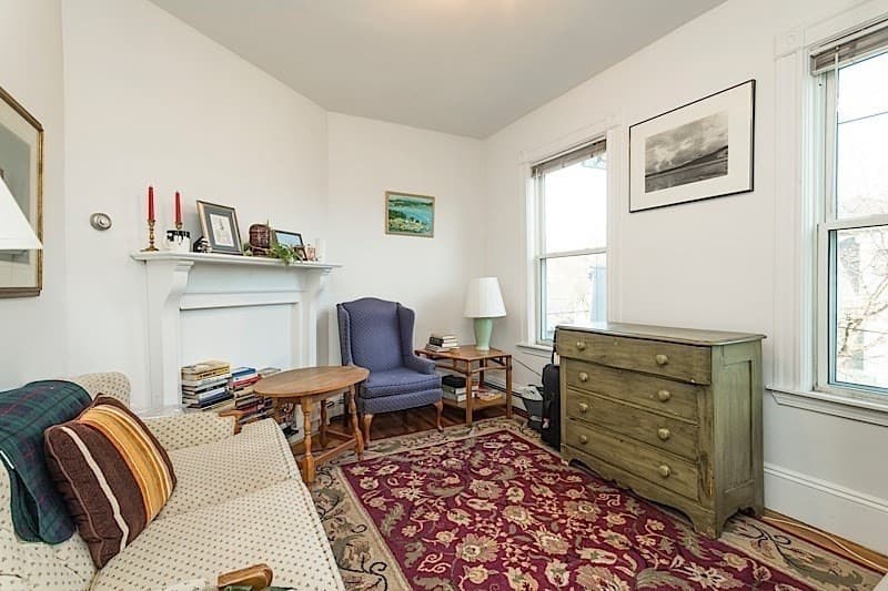 137 Columbia #3R photo 3
