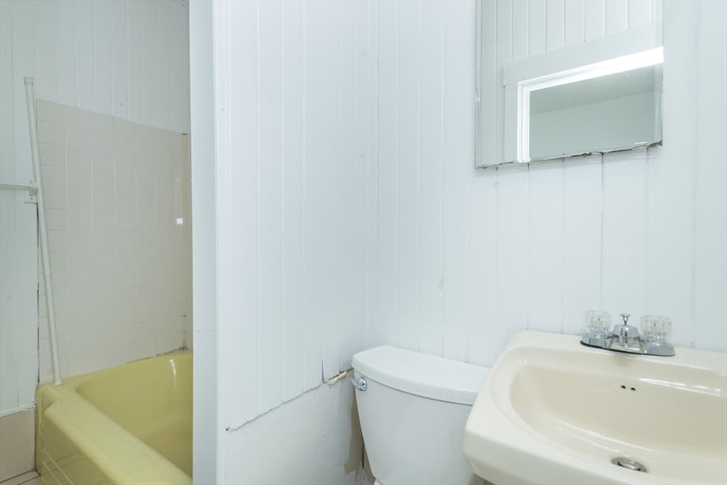 307 Hancock Street #1 photo 3
