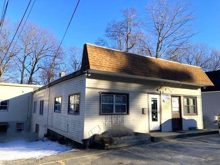 244 Walton St #1