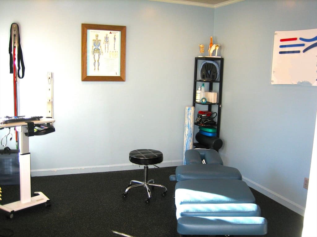 244 Walton St #3 photo 2