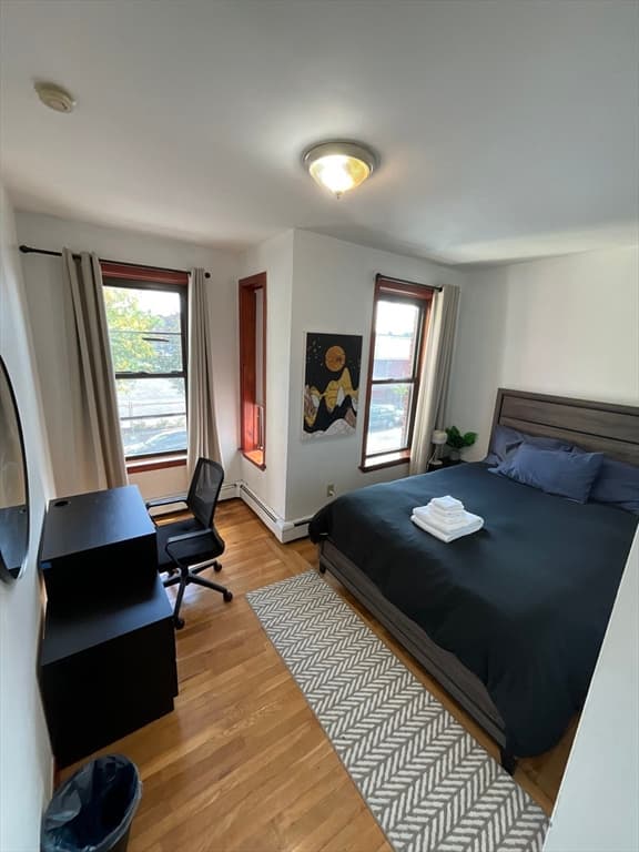 871 Harrison Ave #1 photo 2