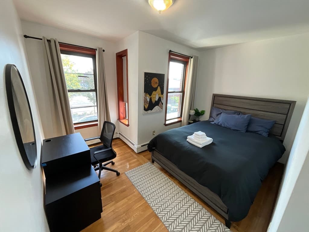 871 Harrison Ave #1