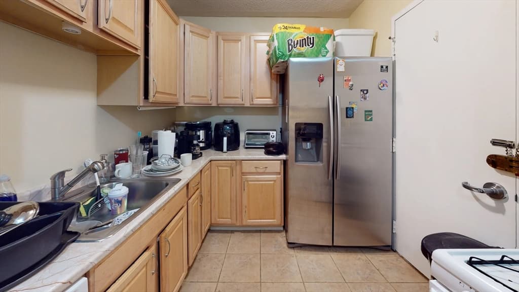 77 Pond Ave #306