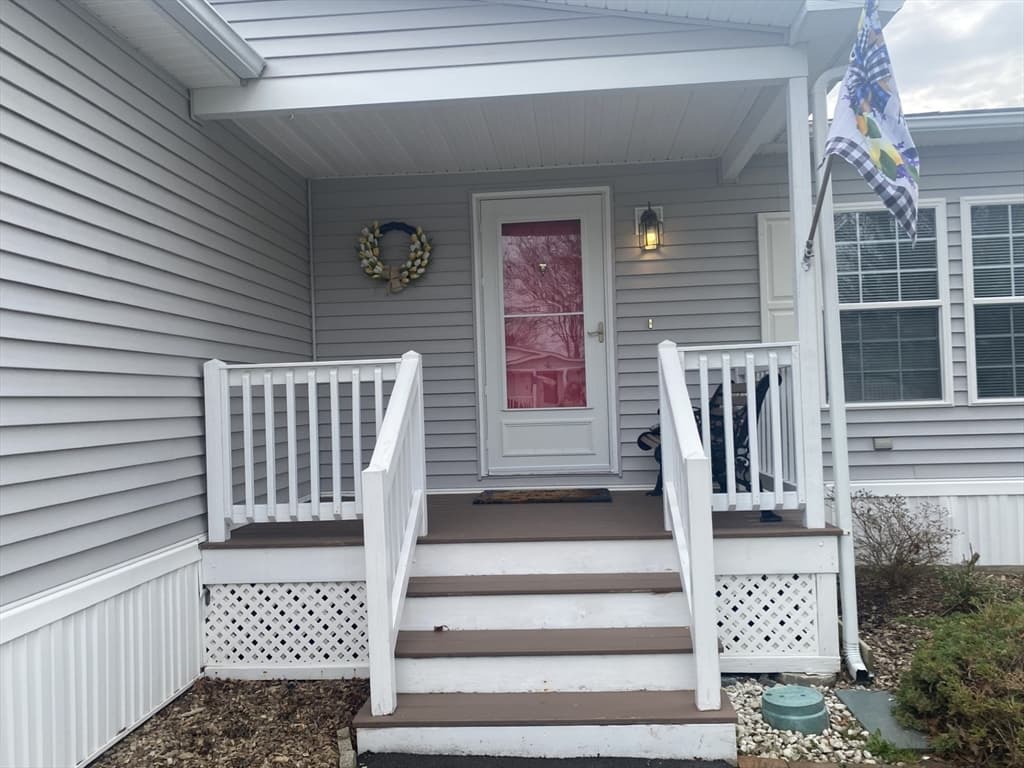 206 White Oak Terrace photo 3