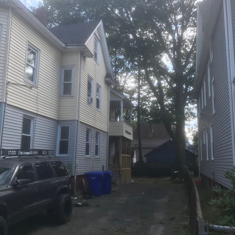 57 Johnson St photo 3