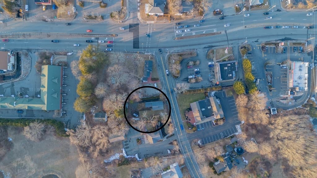 1406 Tucker Rd photo 3