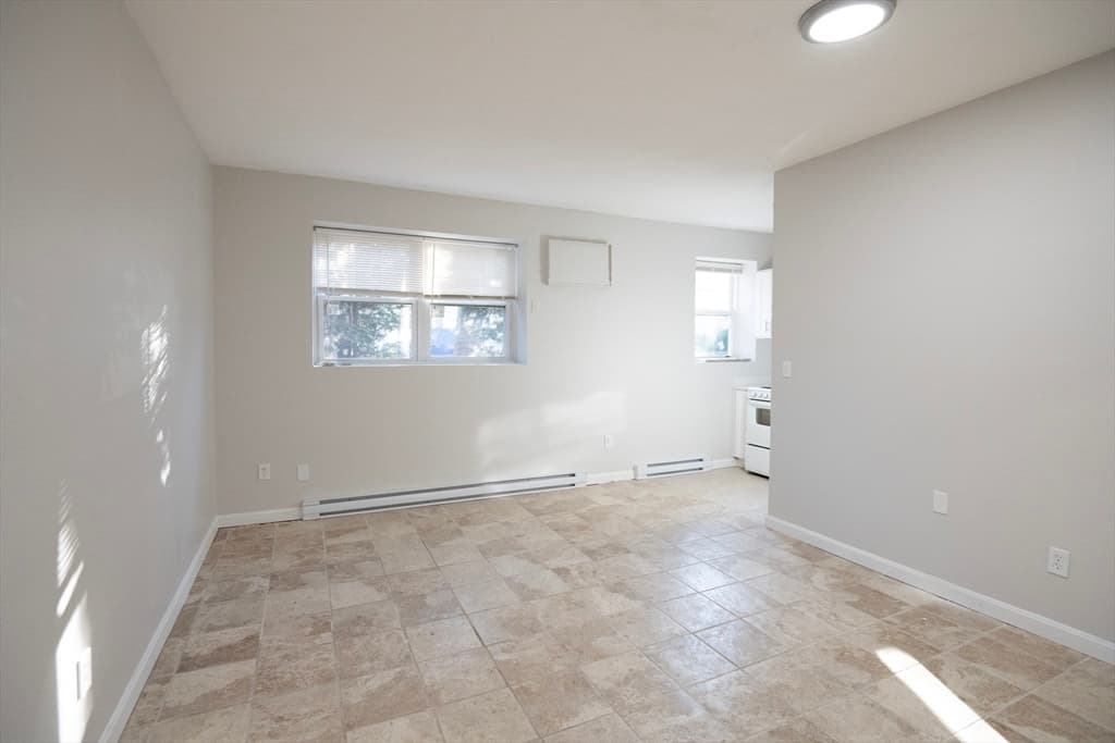 3 Beaver Park Rd #4