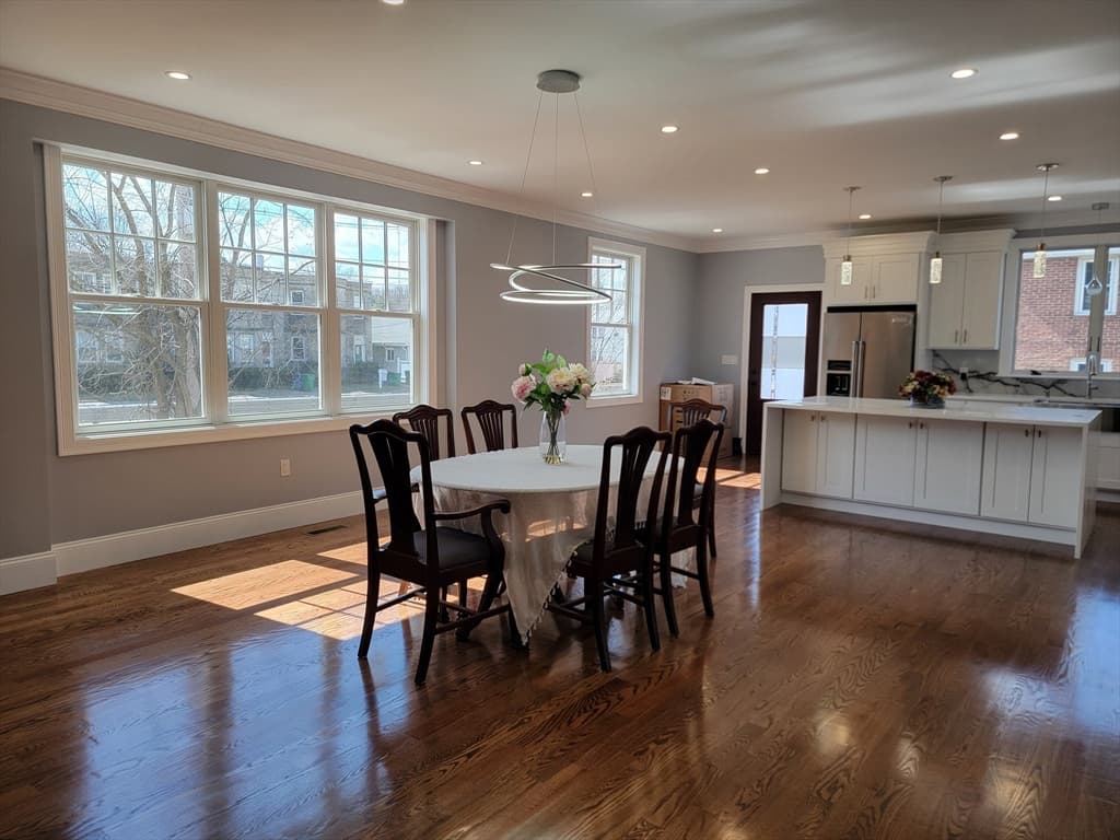667 Boylston St #1 photo 2