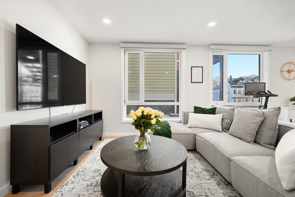 457 W. Broadway #211 photo 5