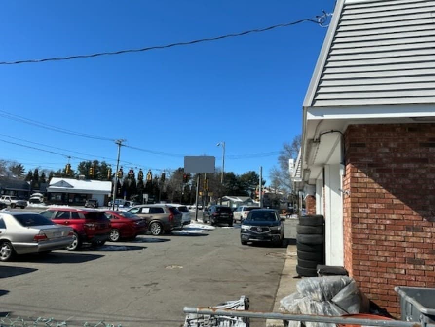 147 Rockdale Ave. photo 5