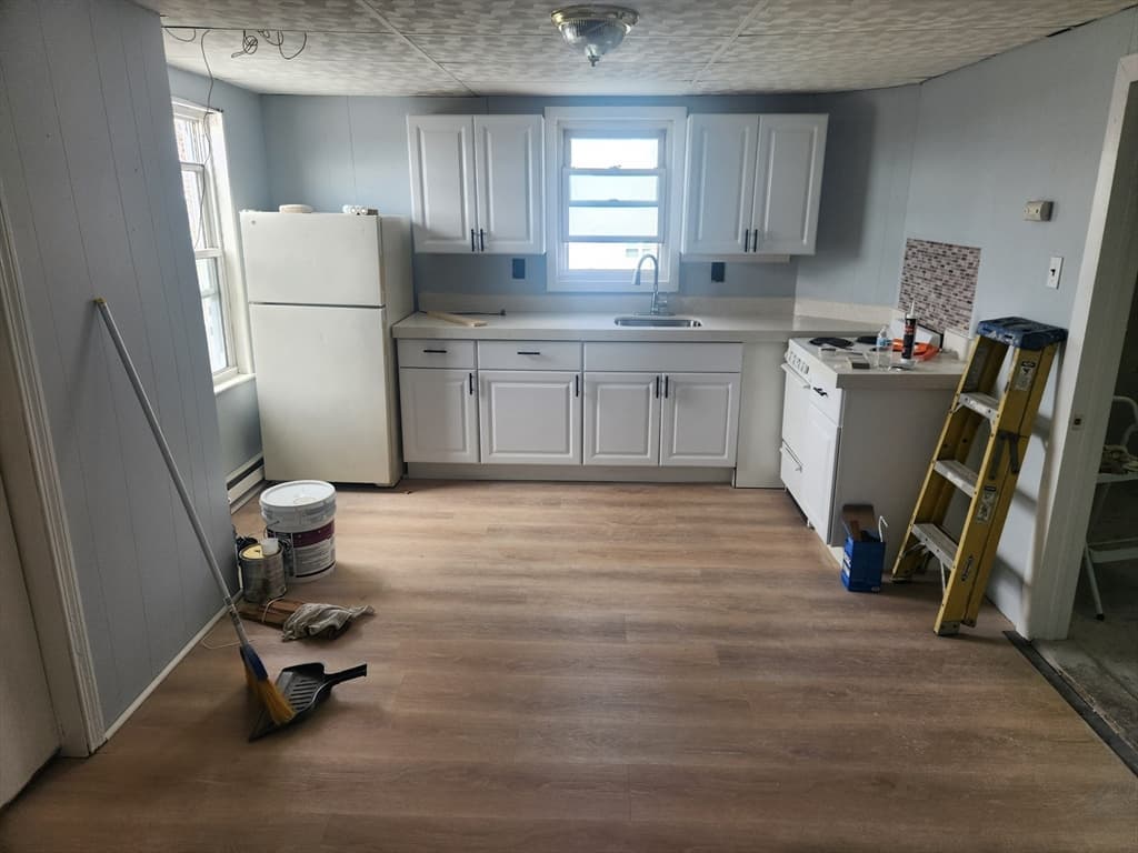 51 Everett #3