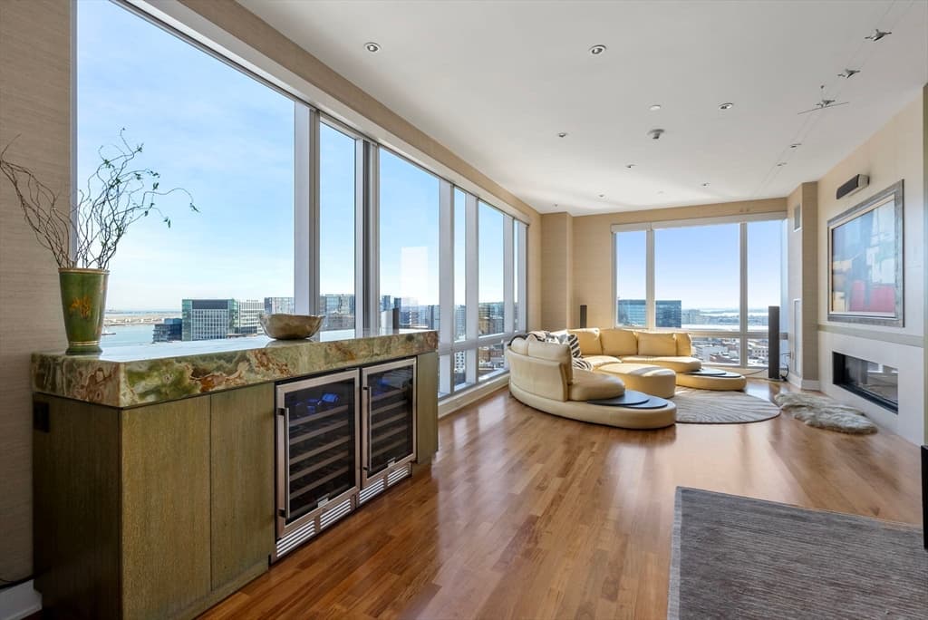 500 Atlantic Ave #PH21G photo 5