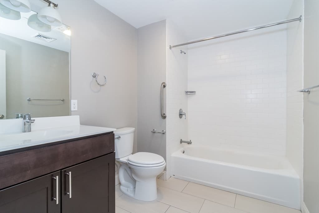 373 Commonwealth Rd #114 photo 5