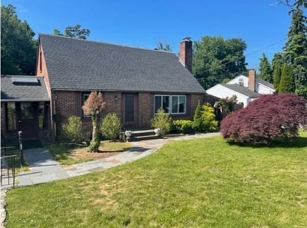 276 Weston Street