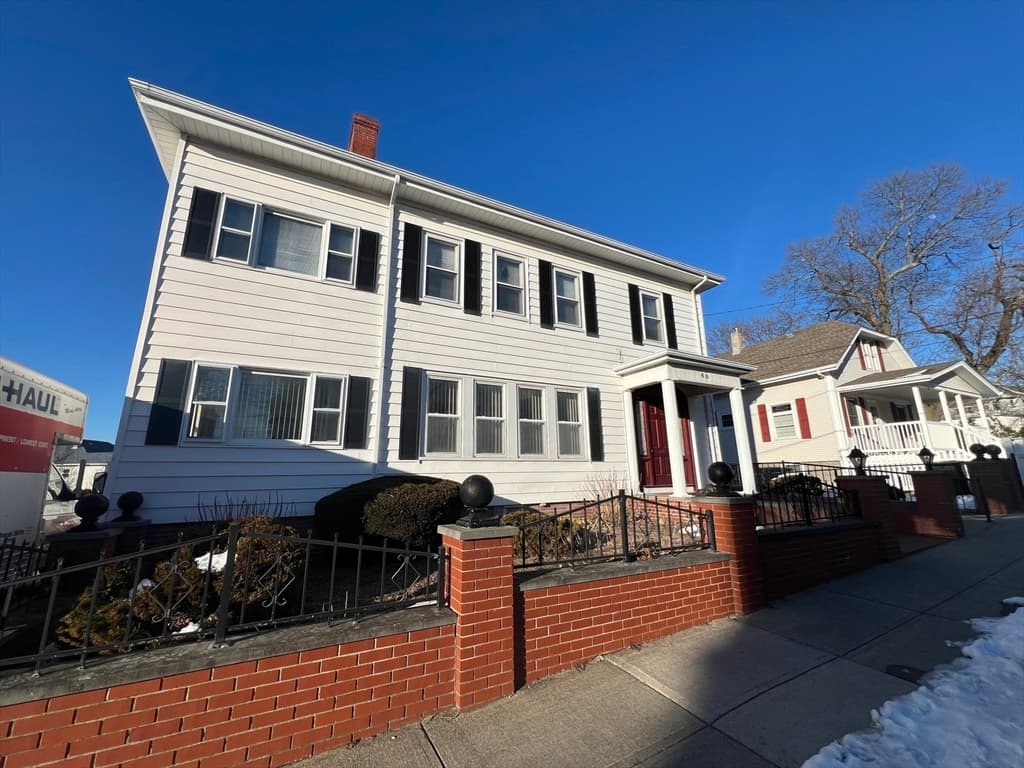 60 Chesworth St photo 5