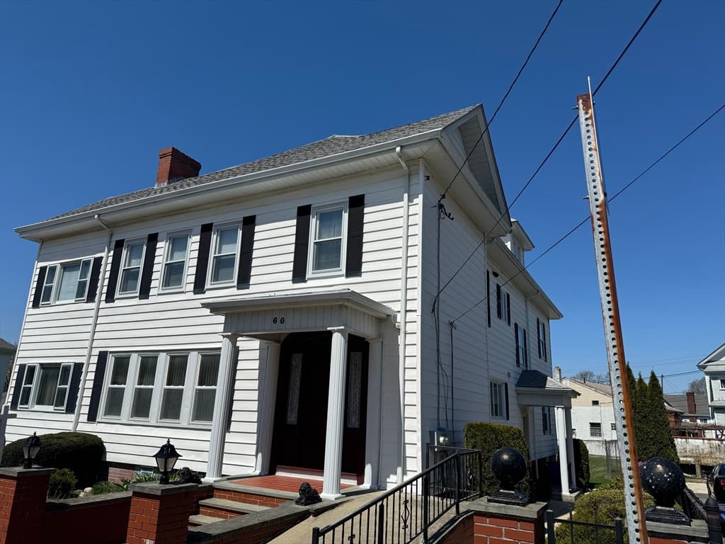 60 Chesworth St photo 4