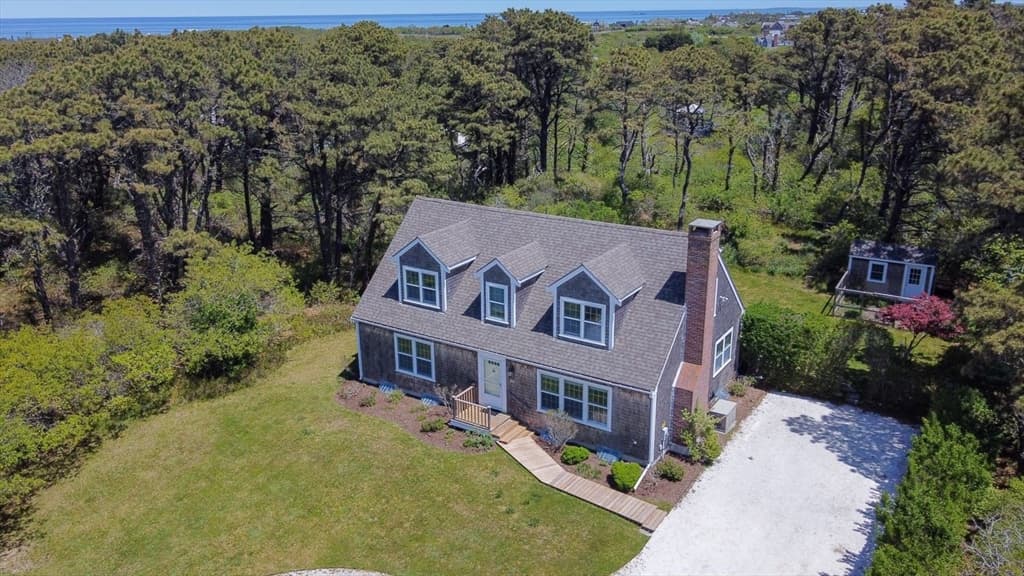 15 Swift Rock Rd