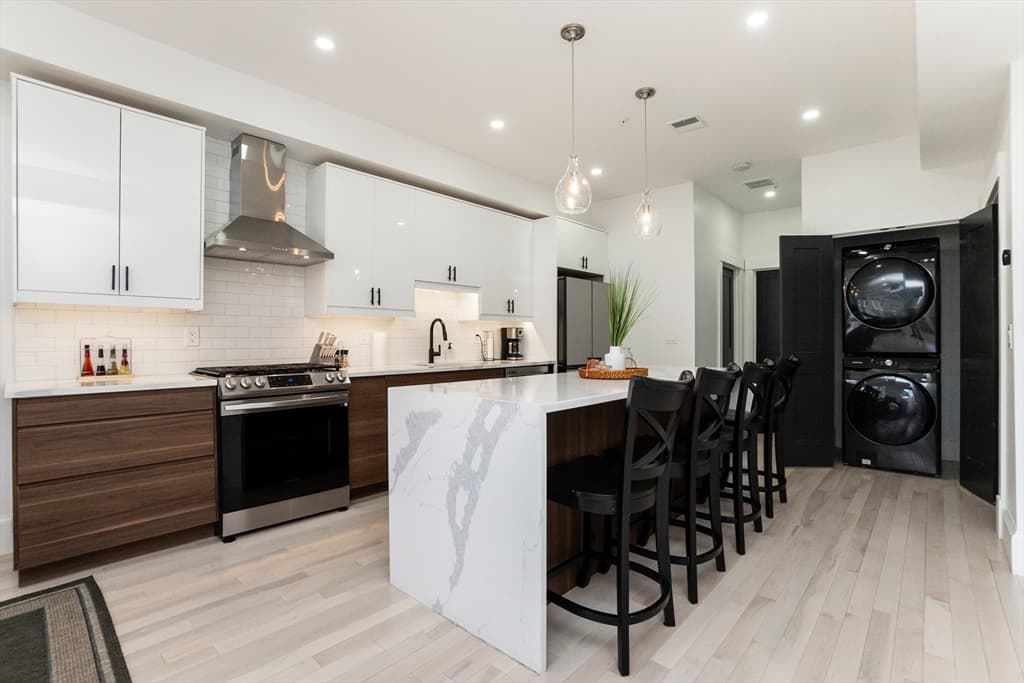 28 Telegraph St #2 photo 5