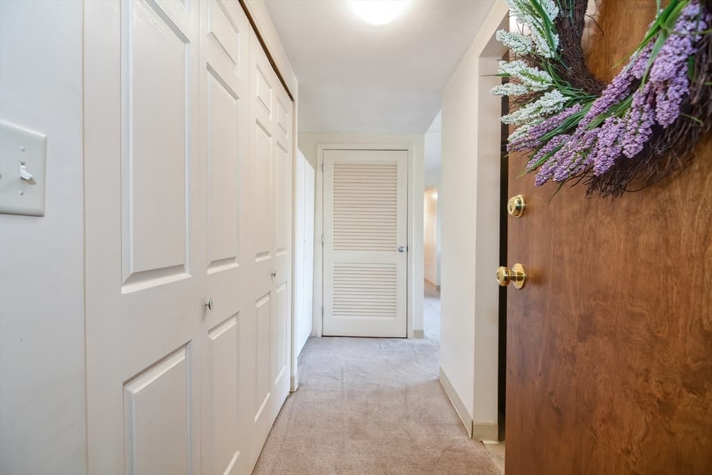 2 Ledgewood Way #5 photo 5