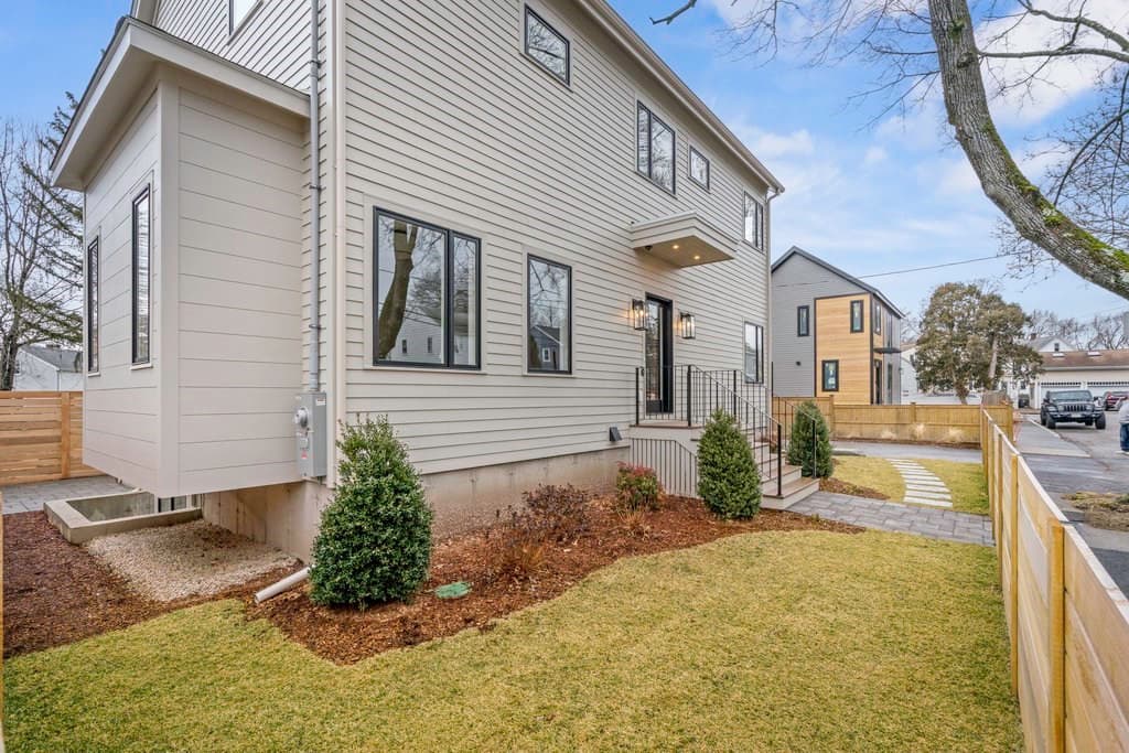 85 Griswold St #1 photo 3