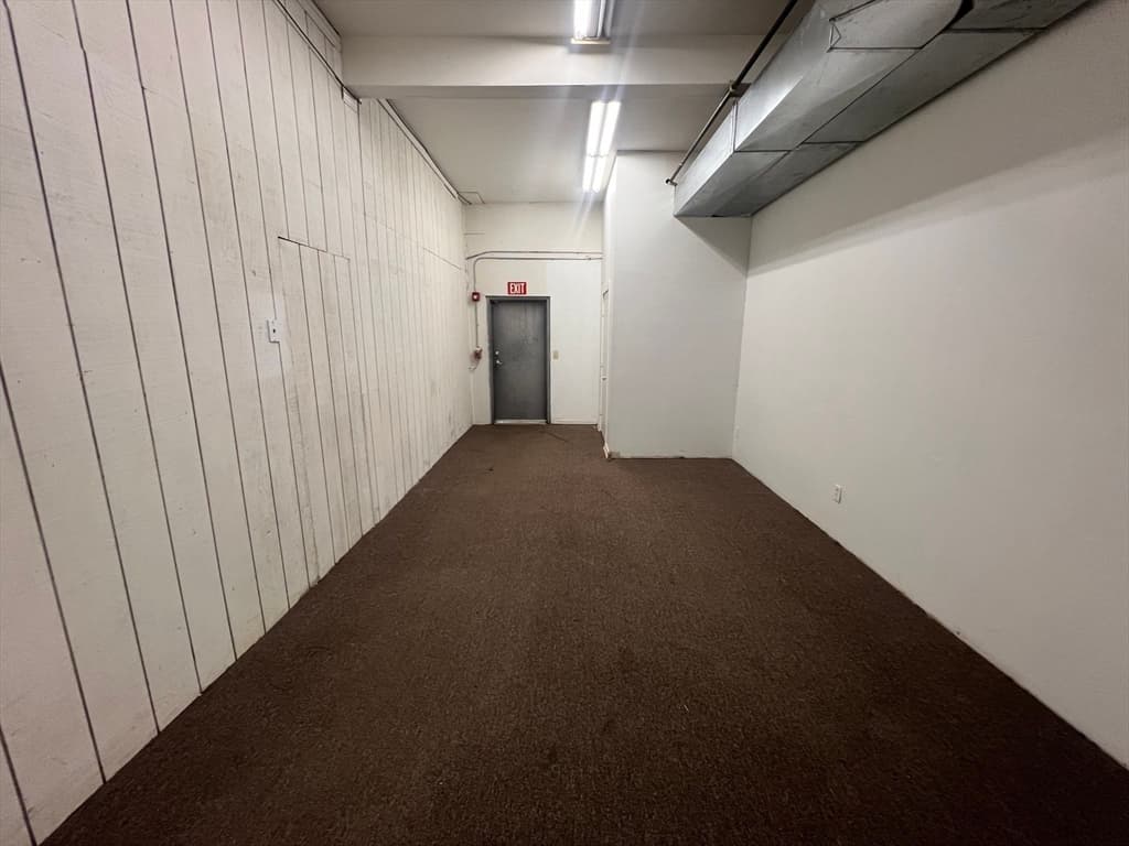 28 Pleasant St #2G photo 4