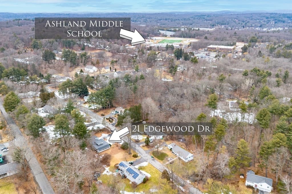 21 Edgewood Dr photo 5